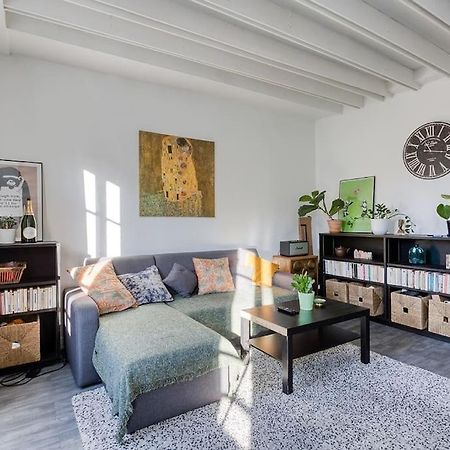 Nice Flat With Billard And View باريس المظهر الخارجي الصورة